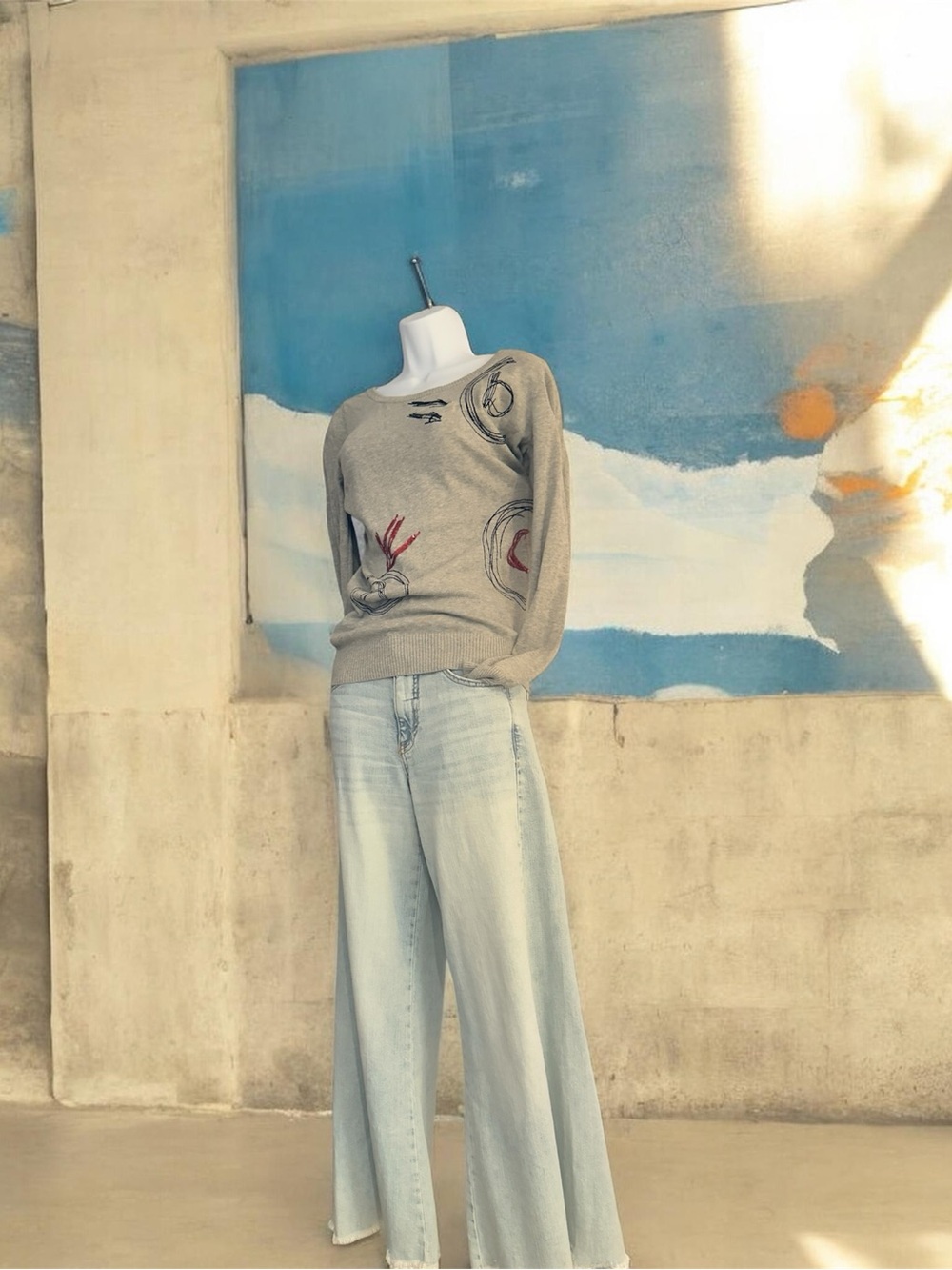Vintage Desigual Grey Long-Sleeve Graphic Crewneck Sweater - Picture 3 of 7